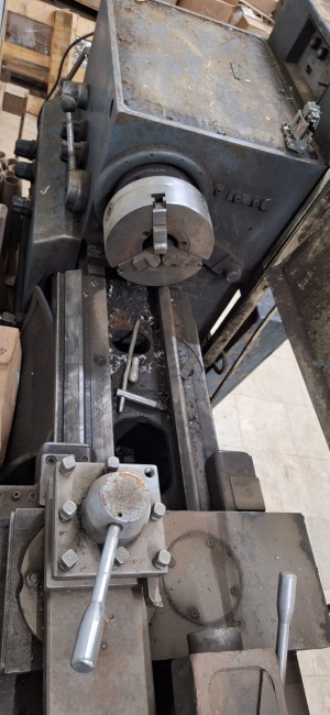 Универсальный токарно-винторезный станок ТС-75