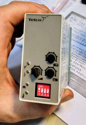 Контроллер OMRON CQM1-CPU51 и модули, память, блоки питания к нему, CP1L-M60DR-A, реле Moeller Eaton DILER-31,DILER-22-G,DILEM-01-G,PKZM0-4