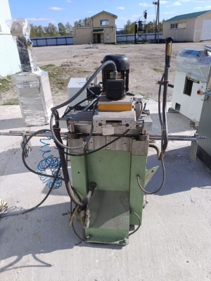 оборудование для производства ПВХ и алюминиевых конструкций