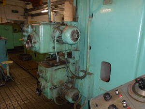 Станок горизонтально-строгальный 7210