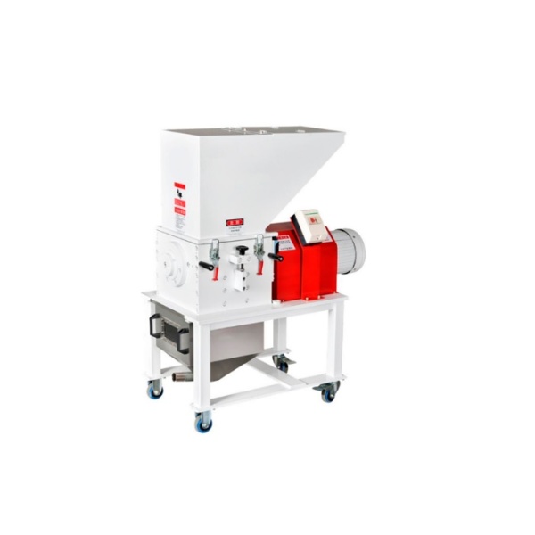 Низкоскоростная дробилка для пластика с системой рекуперации XG-4041