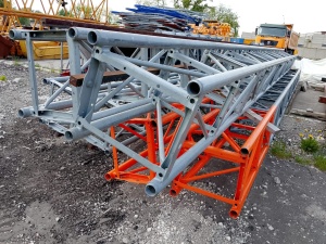 Транспортно-фасадный подьемник Hek МСМ 32,6*1,5-2,7 двухмачтовая