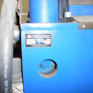 Ножницы гильотинные для резки гофрокартона нг-1600