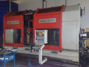Обрабатывающий центр с ЧПУ MATEC 30 HV