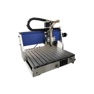 Фрезерно-гравировальный станок с ЧПУ 3040