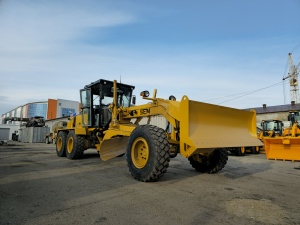 Грейдер SEM 922F AWD