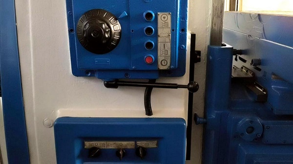 Станок фрезерный широкоуниверсальный 6Р83ШМ