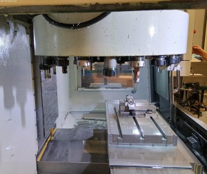 Обрабатывающий центр с ЧПУ HAAS VF-1