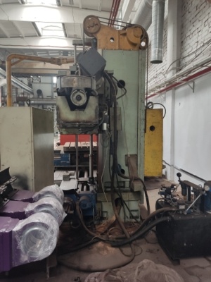 Горизонтально-расточной станок ГРС 2А620-1