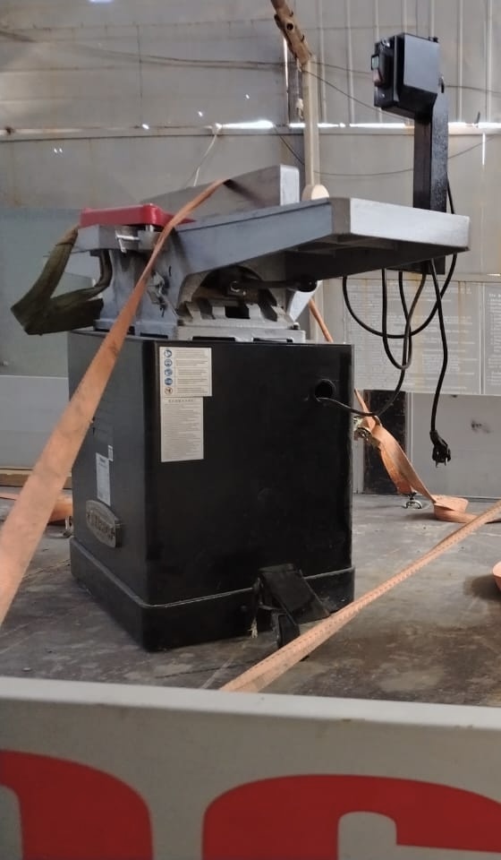 Фуговальный (строгальный) станок WARRIOR WO103FL HL с валом HELICAL