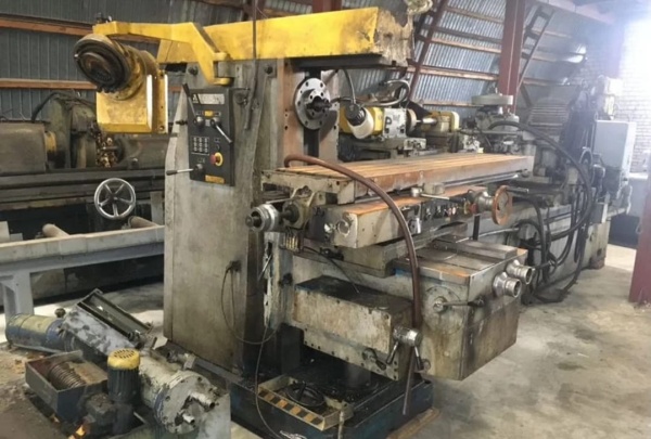 Горизонтально-фрезерный станок FU-401