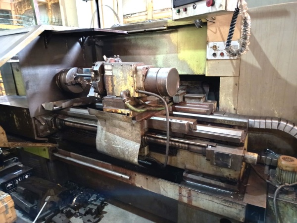 Токарно-винторезный станок 16К20Т1ФЗ с ЧПУ CNC4620