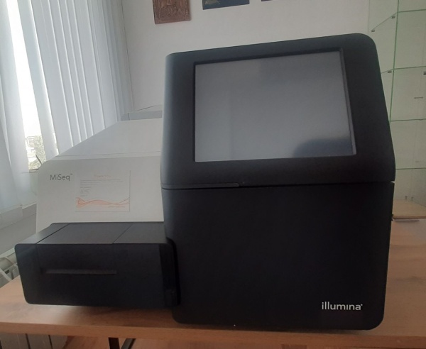 ДНК секвенатор MiSeq