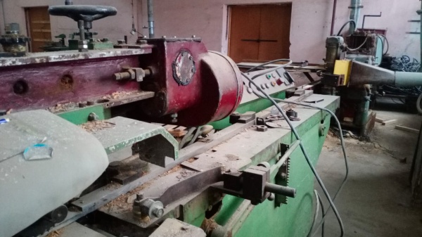 Четырехсторонний станок UMARO MRP4