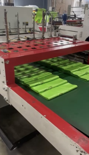 Пакетная машина типа «майка» Hemingstone HM-1000 DT