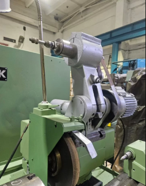 Универсальный круглошлифовальный станок Overbeck 400 RU