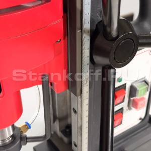 Магнитный сверлильный станок MCM-55R