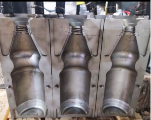 Экструзионно-выдувная машина Chodos 04141, модернизированная