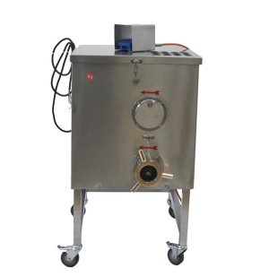 Мясорубка Koneteollisuus Oy KT LM-98/A с педалью