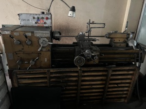 Токарно-винторезный станок TUM 35