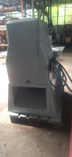 Пневматический угловырубной станок