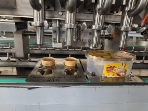 Линия экструзии мороженого стакан и рожок