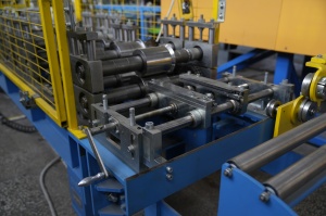 Стан гибочный с ЧПУ для производства профилей типа СГ с продольной накаткой и без (2023 г.в., наработка всего 618 часов)