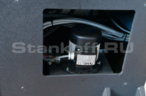 Двухколонный полуавтоматический ленточнопильный станок BMSY 330C