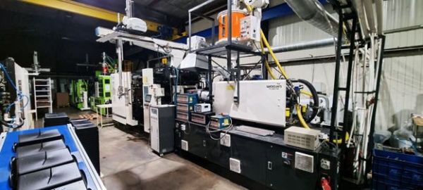 термопластавтомат DL 550(Ю Корея)