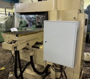 Консольно-фрезерный универсальный станок FU 315 V/2