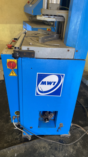 Одноголовочная сварочная машина ОСМ-530 для ПВХ профиля