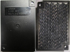 E39-R1 Omron Япония Рефлектор для оптических датчиков