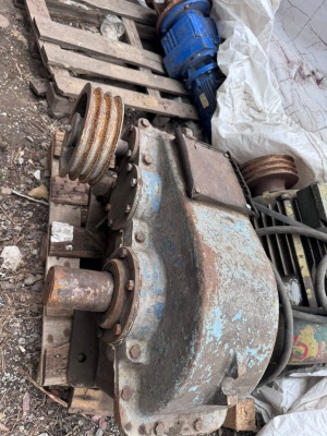 Двигатель с редуктором 30 кВт