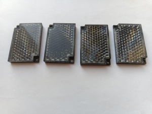 E39-R1 Omron Япония Рефлектор для оптических датчиков