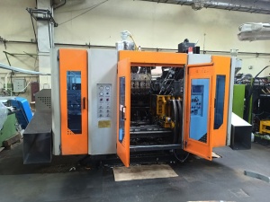 Экструзионно выдувная машина LESHAN, до 2-х л. две станции, четыре ручья, высокой скорости