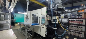 термопластавтомат DL 550(Ю Корея)