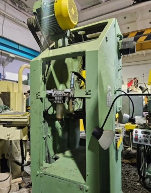 Пресс кривошипный КД2128