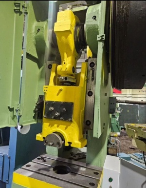 Пресс кривошипный КД2128