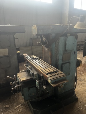 Станок фрезерный 6Р81