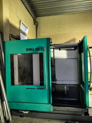 Фрезерный обрабатывающий центр