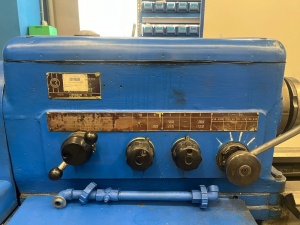 Токарно-винторезный станок 1К62