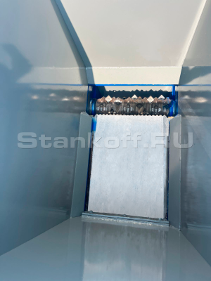 Одновальный промышленный шредер SG1600C