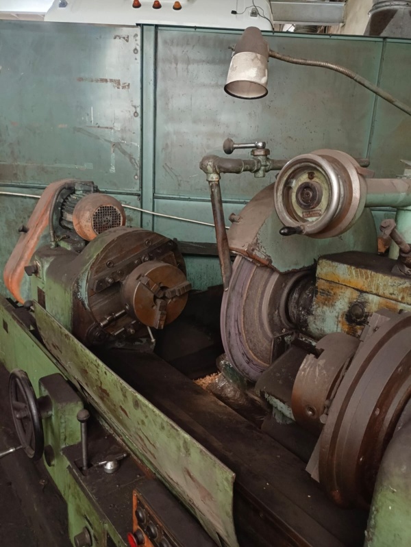 Круглошлифовальный станок 3А423