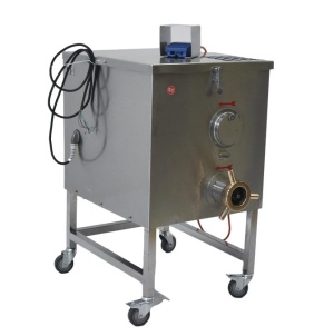 Мясорубка Koneteollisuus Oy KT LM-98/A с педалью