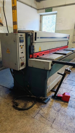 Механические гильотинные ножницы DURMA MS 2504