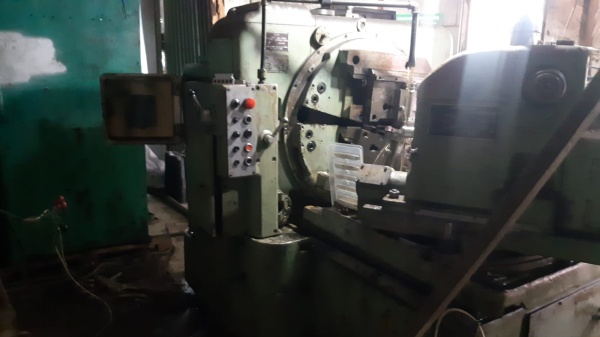 Станок зубострогальный для прямозубых конических колес 5А250П