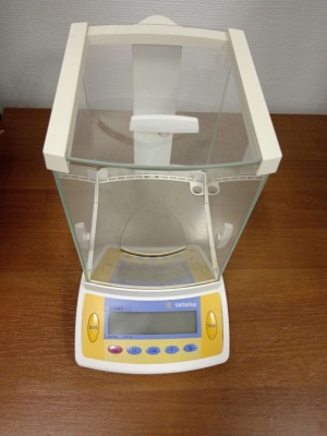 Весы аналитические CP 324S (Sartorius, Германия)