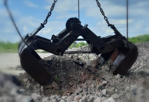 Грейфер проекта 2757 бутовый для плавучего крана