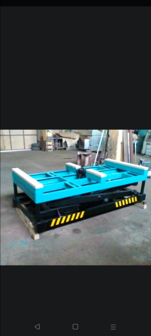 подъёмный стол