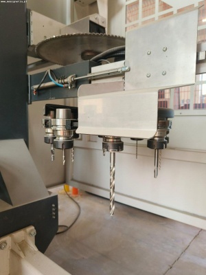 Обрабатывающий центр для профилей InfoTEC 6205 PRO 5 AXIS